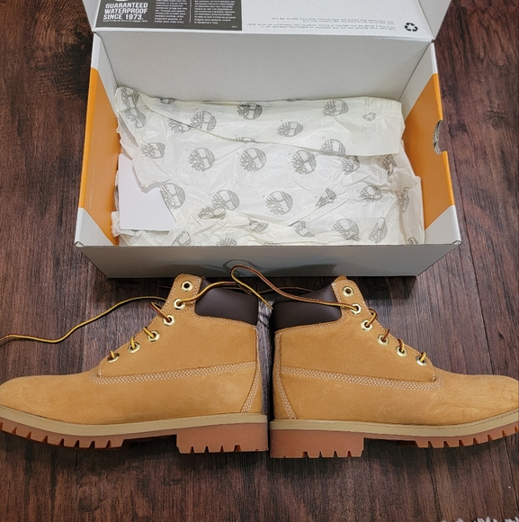 Timberland Boots - Picture 4 of 10